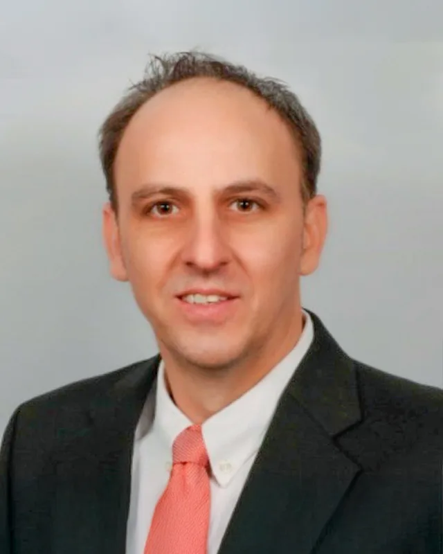 Foto retrato de Lars Niebel, Country Manager Alemania en DVP Solar